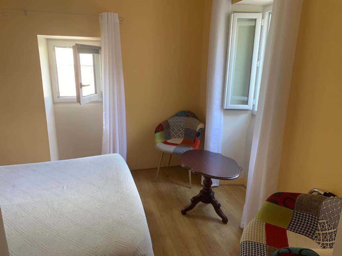 Chambres D'Hotes Maison Redon Tour-de-Faure Ngoại thất bức ảnh