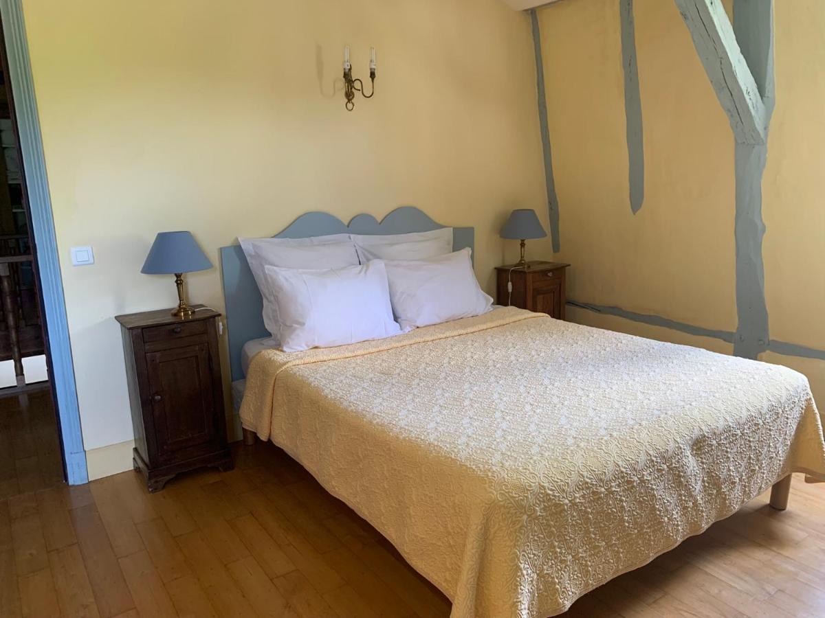 Chambres D'Hotes Maison Redon Tour-de-Faure Ngoại thất bức ảnh